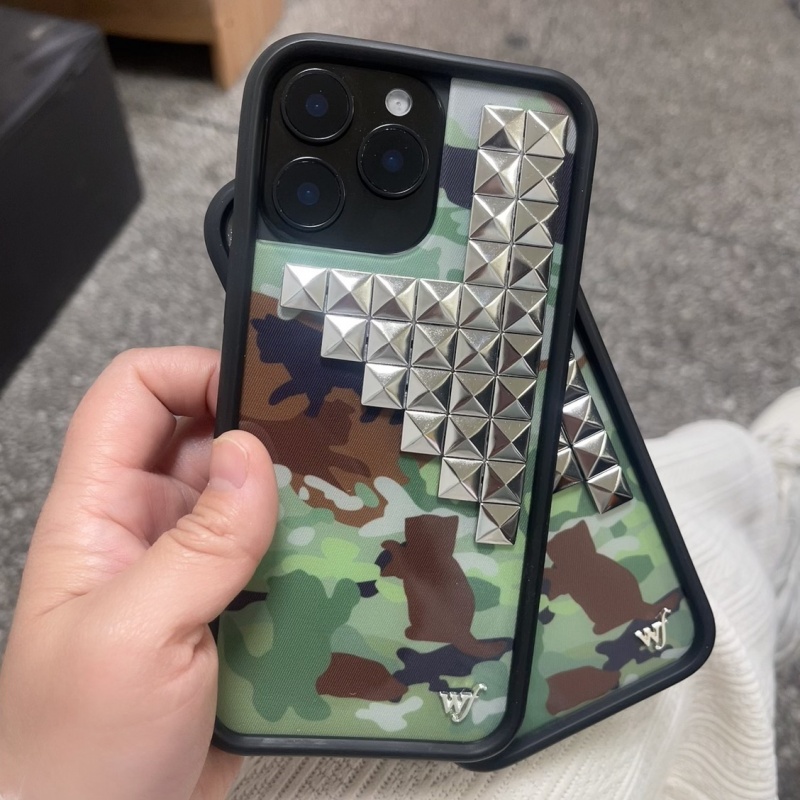 와일드플라워 3D 실버 솔리드 리벳 키튼 카모 폰 케이 - Phone Cases Wildflower 리뷰 및 가격