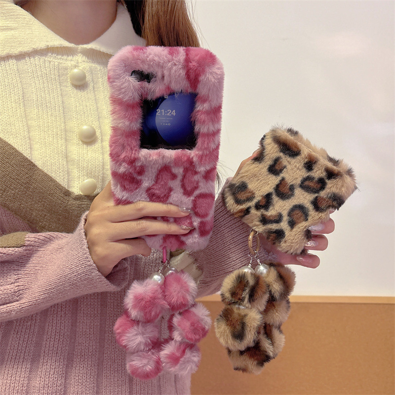 패션 레오파드 프린트 플러피 플러시 손목 스트랩 브래킷 - Phone Cases For Samsung Galaxy 리뷰 및 가격