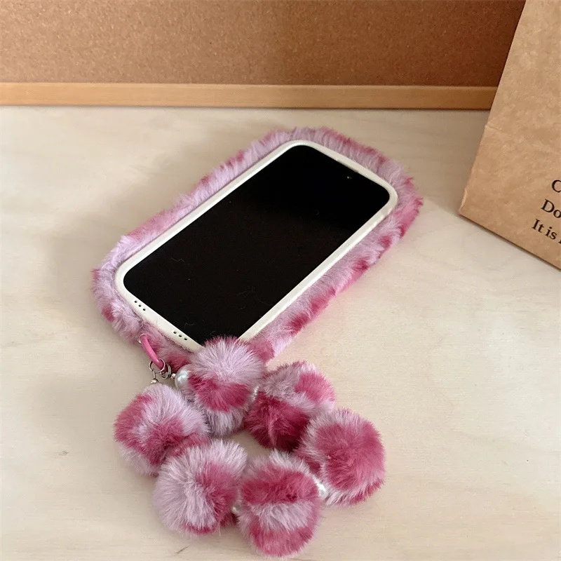 세련된 레오파드 무늬의 부드러운 플러시 소재 아이폰 1 - Phone Cases Iphone 16 Pro 리뷰 및 가격