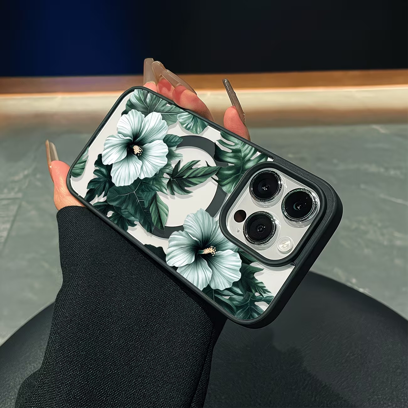 그린 플로럴 프린트 폰 케이스 (아이폰 17, 16,  - Phone Cases Mous 리뷰 및 가격